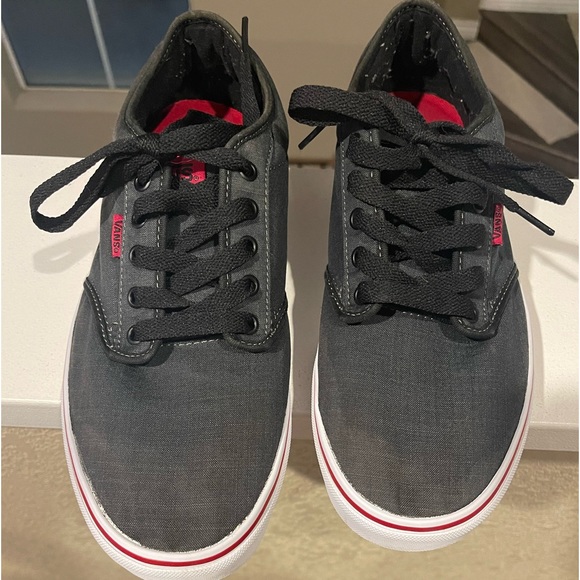 Mens Vans - Picture 2 of 7